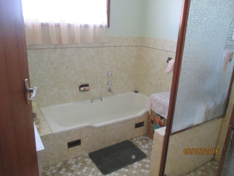 60 Georgina Avenue, Gorokan NSW 2263