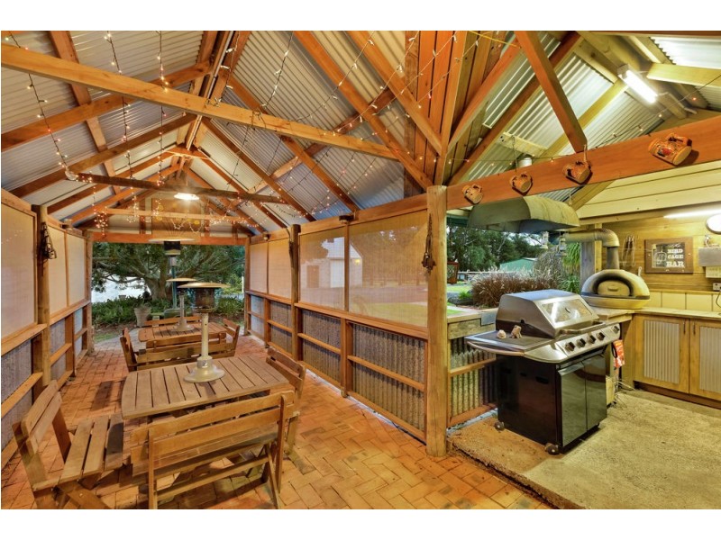 61 Finns Road, Kulnura NSW 2250