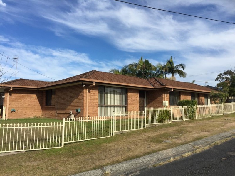 2 Casurina Close, Lake Haven NSW 2263