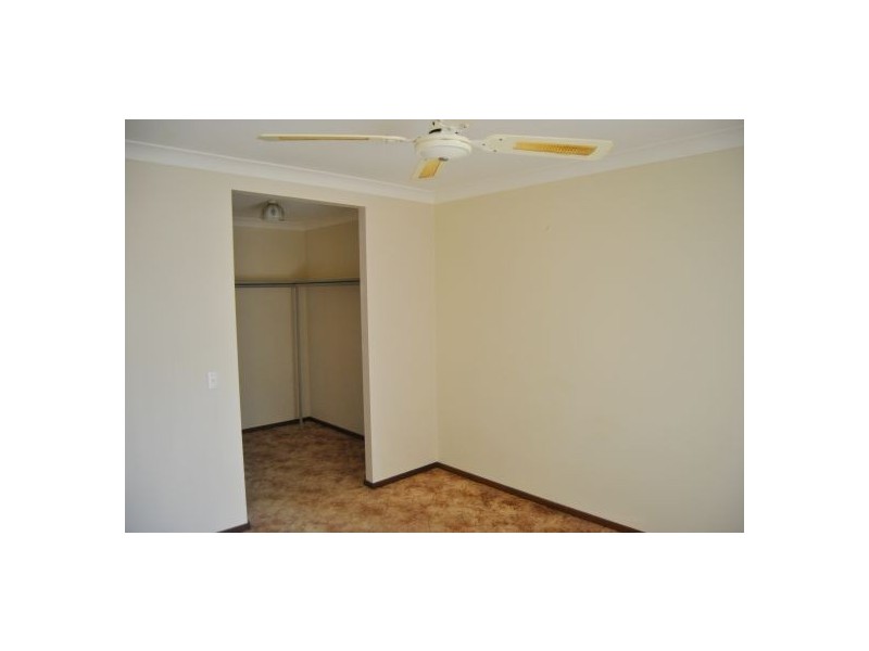 2 Casurina Close, Lake Haven NSW 2263