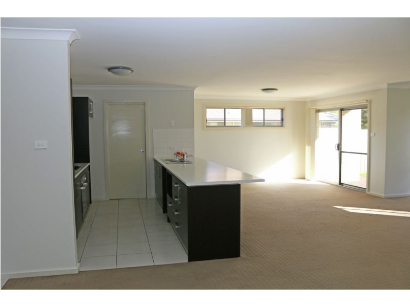 22 De L’Isle Drive, Watanobbi NSW 2259