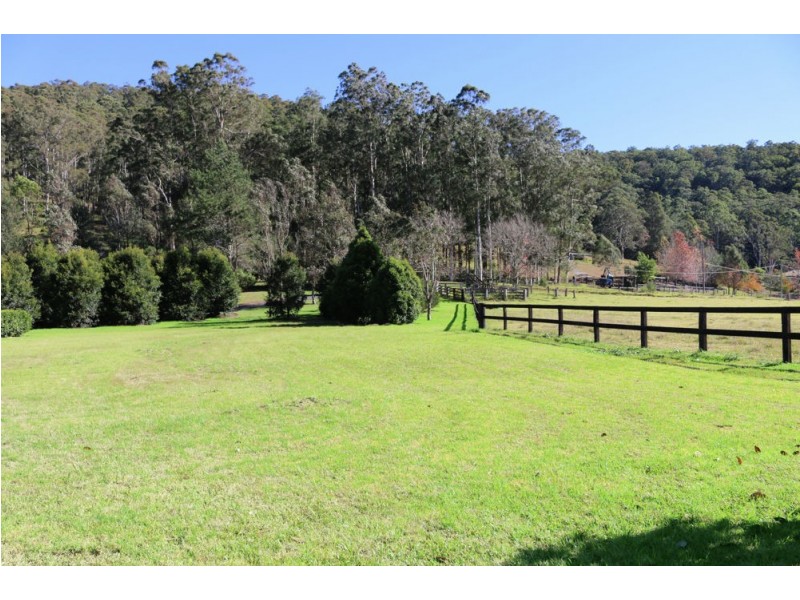 143 Stinsons Lane, Yarramalong NSW 2259