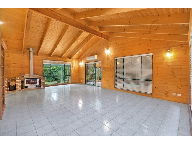 28 Parkridge Drive, Jilliby NSW 2259