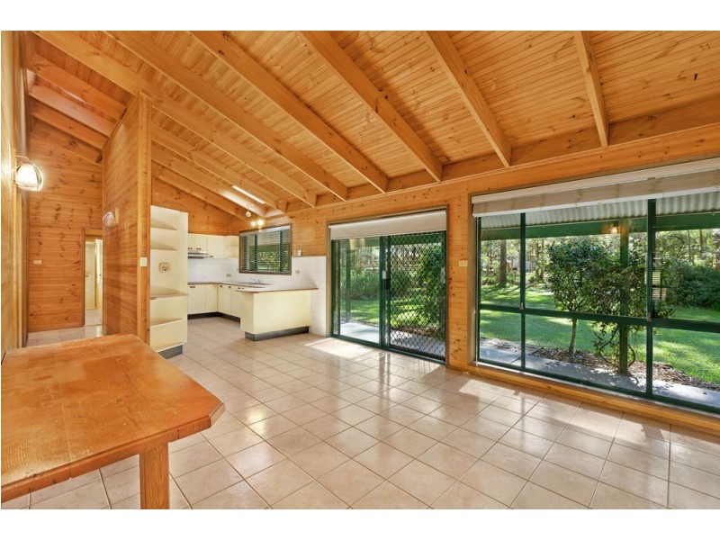 28 Parkridge Drive, Jilliby NSW 2259