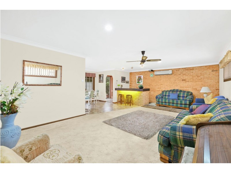 36 Moala Parade, Charmhaven NSW 2263