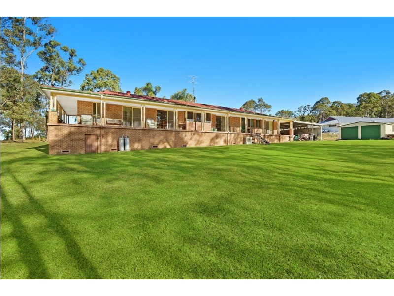 4 Burlington Avenue, Jilliby NSW 2259