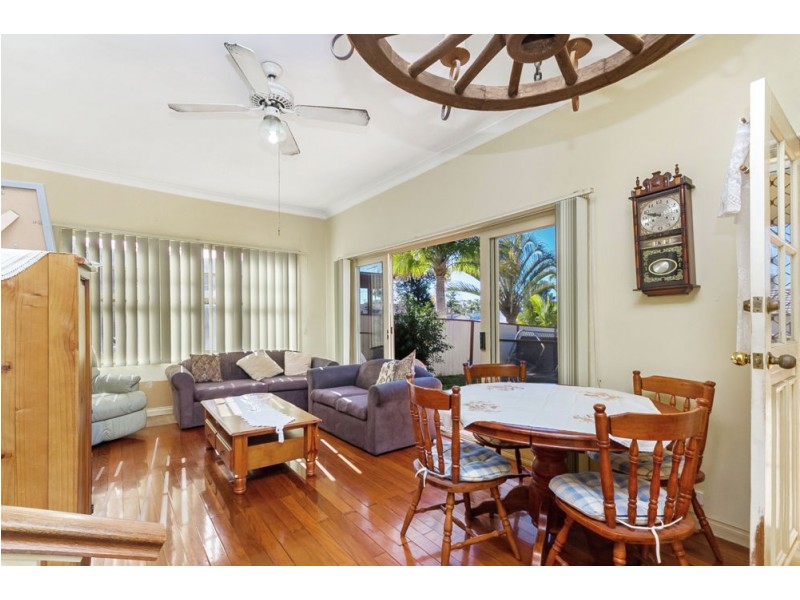 21 Tall Timbers Road, Lake Munmorah NSW 2259