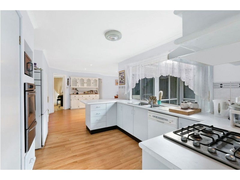 7 Grey Gum Close, Hamlyn Terrace NSW 2259