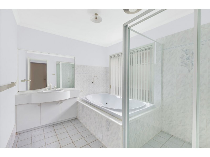 7 Grey Gum Close, Hamlyn Terrace NSW 2259