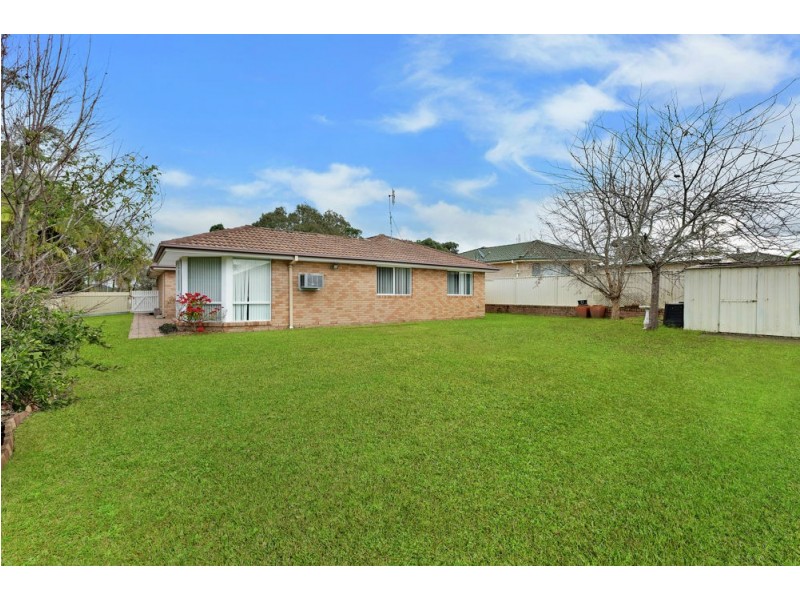 7 Grey Gum Close, Hamlyn Terrace NSW 2259