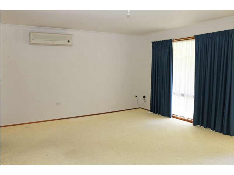 2 Carreela Close, Gorokan NSW 2263