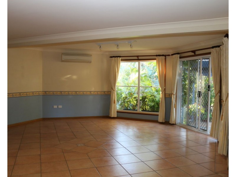 12 Bell Close, Mardi NSW 2259