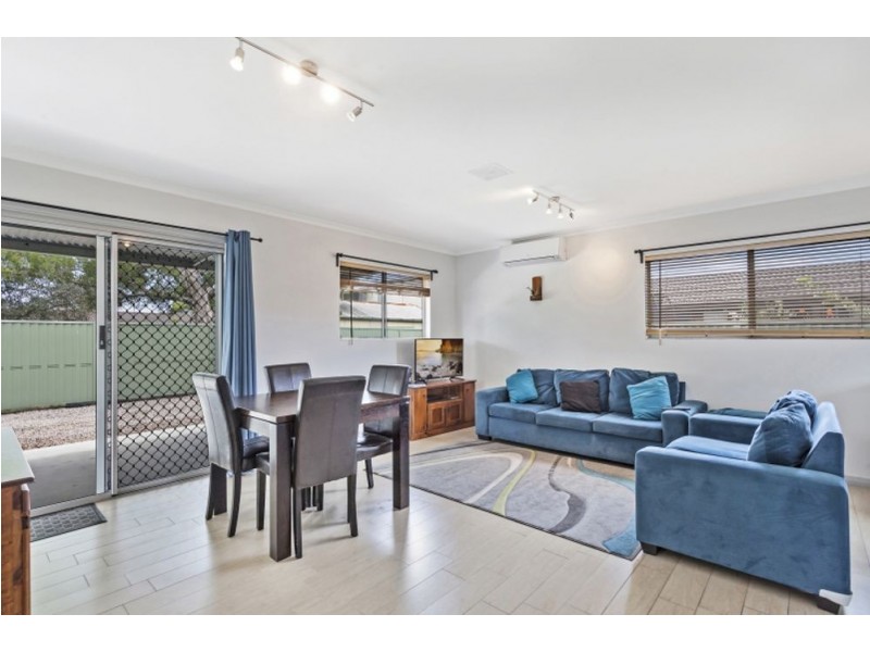 14a Nichols Avenue, Gorokan NSW 2263