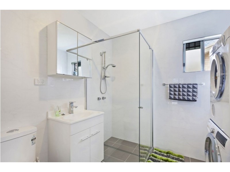 14a Nichols Avenue, Gorokan NSW 2263