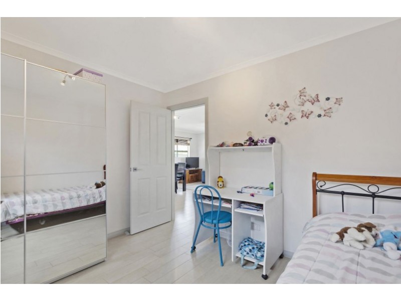 14a Nichols Avenue, Gorokan NSW 2263