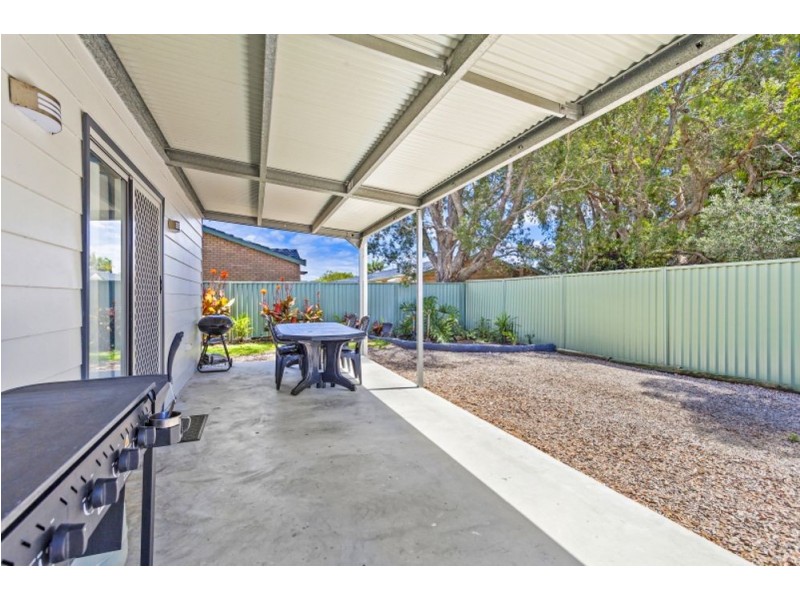 14a Nichols Avenue, Gorokan NSW 2263