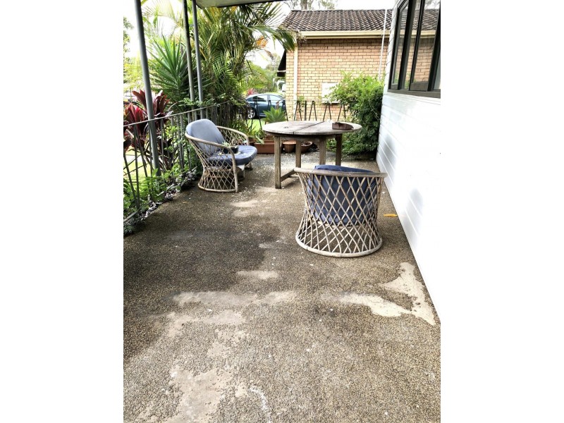 43 Kerry Crescent, Berkeley Vale NSW 2261