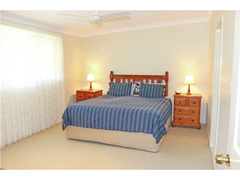 315 Pacific Highway, Lake Munmorah NSW 2259