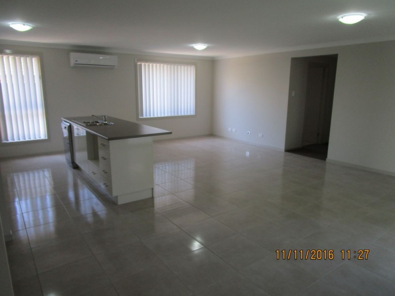 37 Melbourne Road, Wadalba NSW 2259