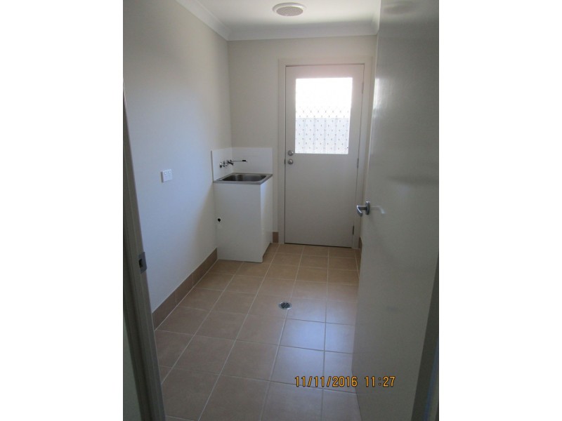 37 Melbourne Road, Wadalba NSW 2259