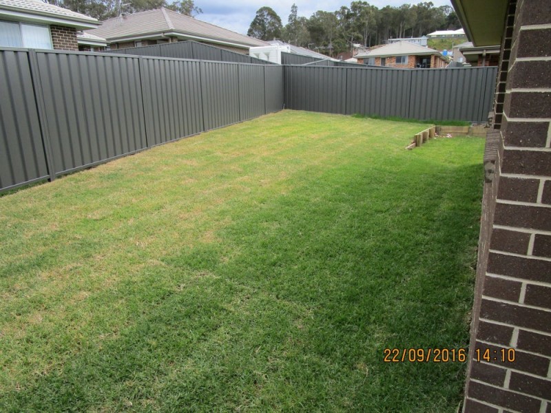 37 Melbourne Road, Wadalba NSW 2259