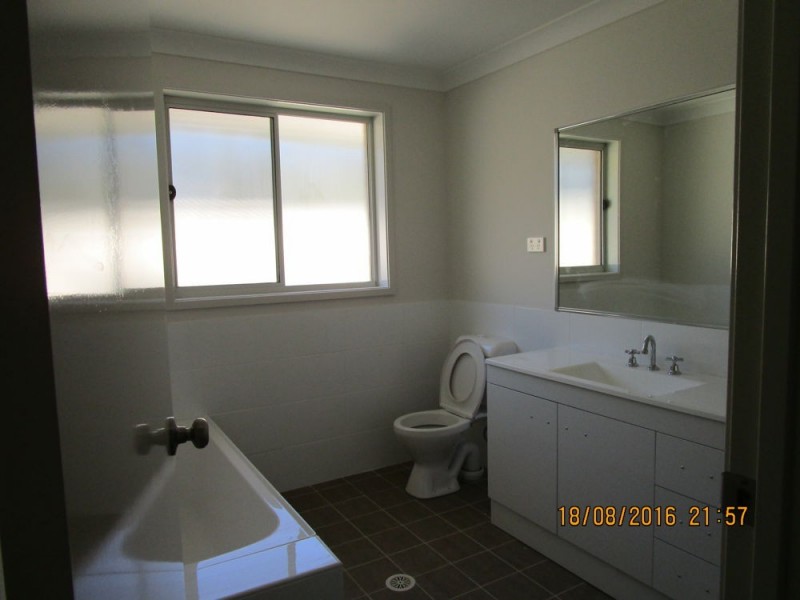 130 Awaba Street, Morisset NSW 2264