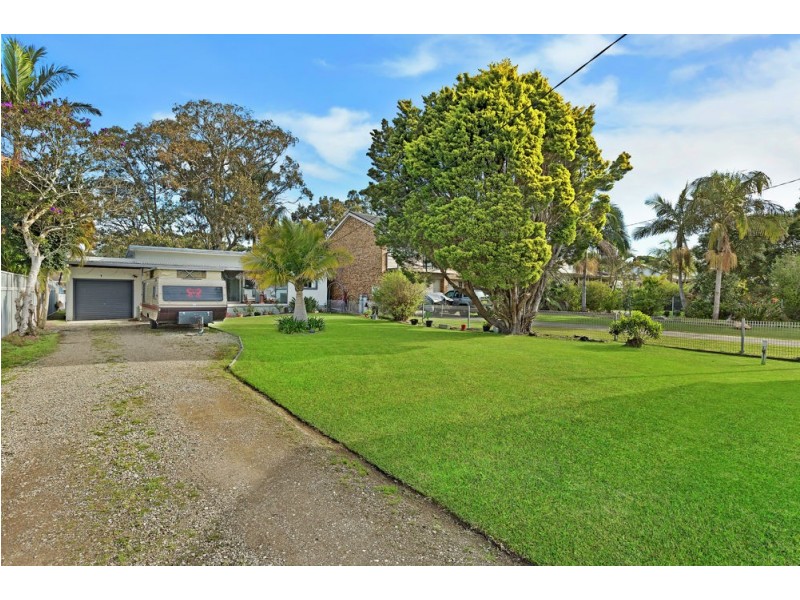 176 Geoffrey Road, Chittaway Point NSW 2261