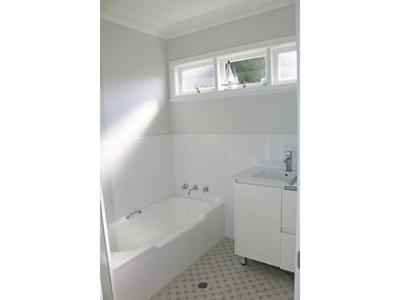 24 Panonia Road, Wyong NSW 2259