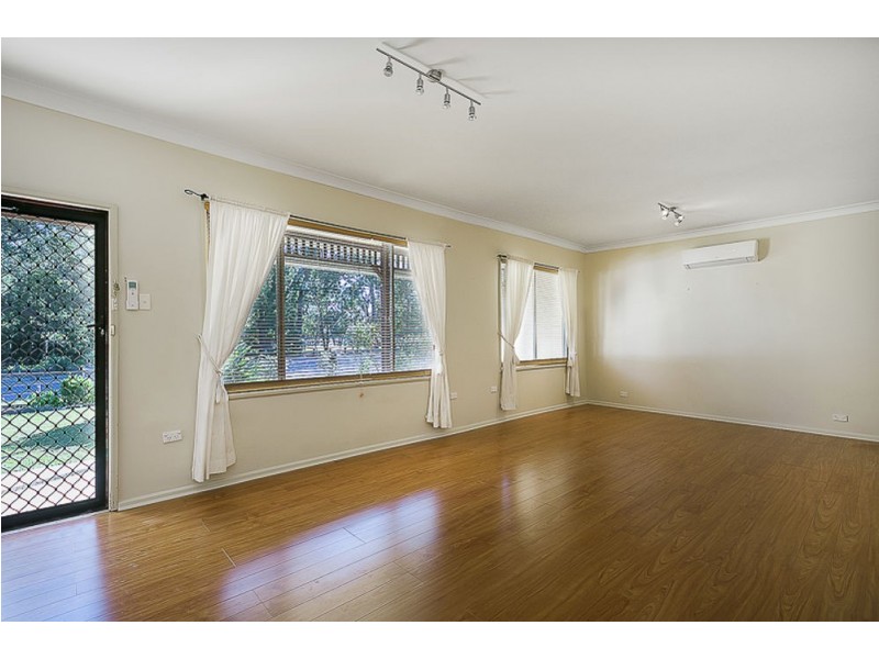 22 Chelmsford Road, Lake Haven NSW 2263