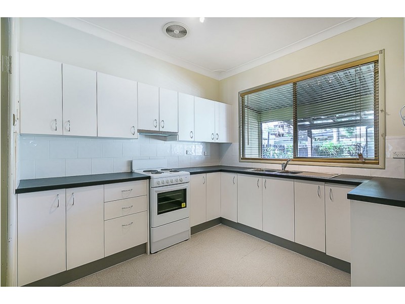 22 Chelmsford Road, Lake Haven NSW 2263