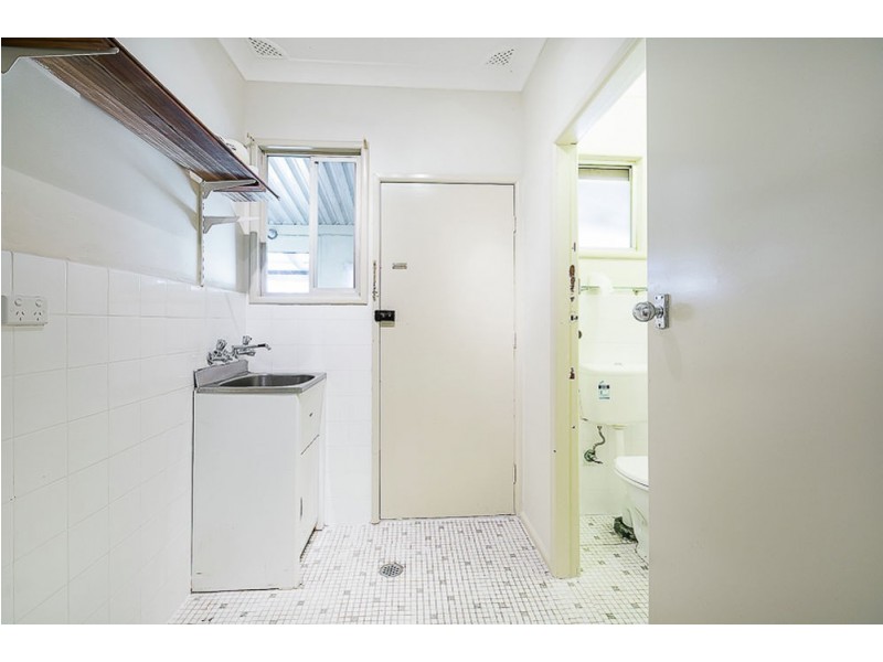 22 Chelmsford Road, Lake Haven NSW 2263