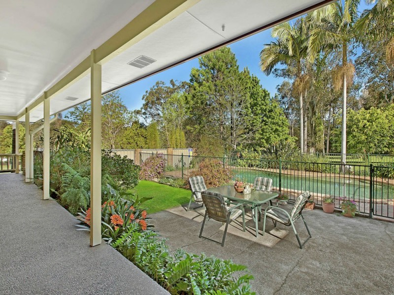 2 Jascaren Close, Jilliby NSW 2259