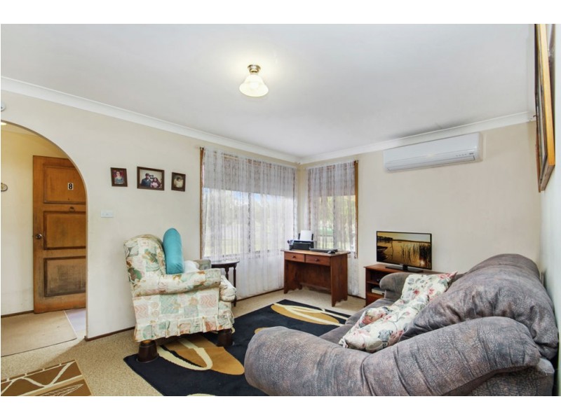8 Canberry Close, Buff Point NSW 2262