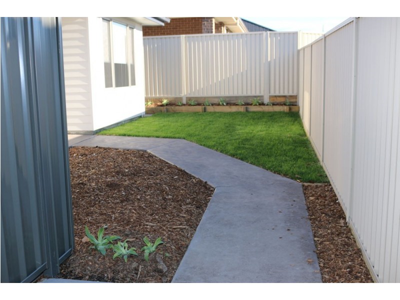 5a Ashbrook Street, Woongarrah NSW 2259