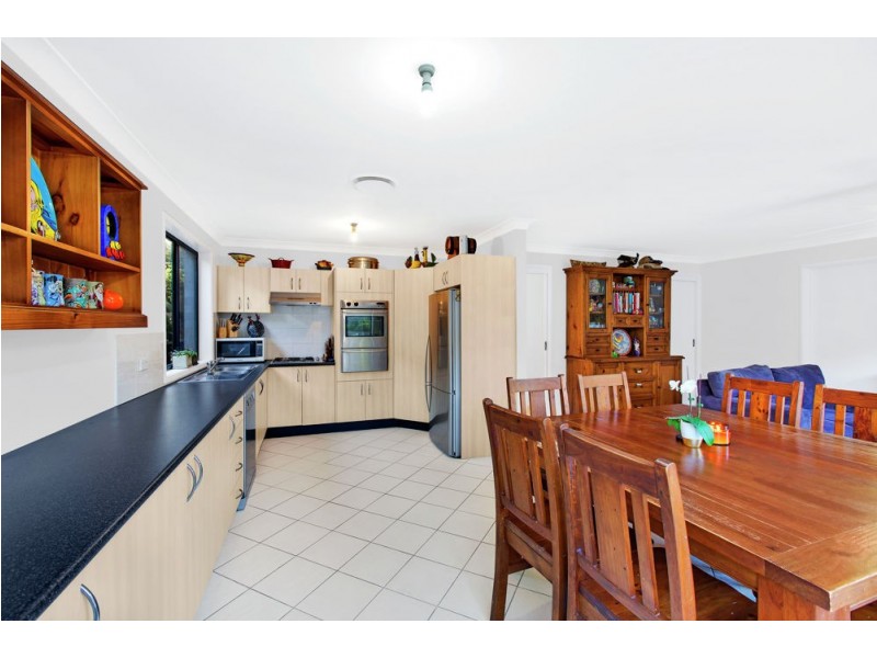 7 Manchurian Way, Wadalba NSW 2259