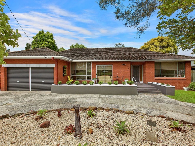 7 Pollock Avenue, Wyong NSW 2259