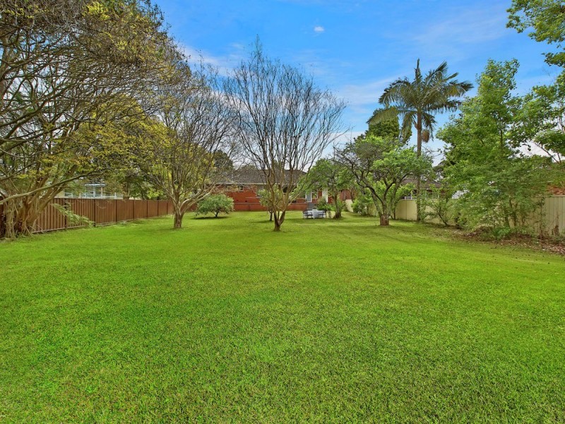 7 Pollock Avenue, Wyong NSW 2259