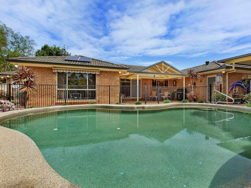 6 Spotted Gum Close, Hamlyn Terrace NSW 2259