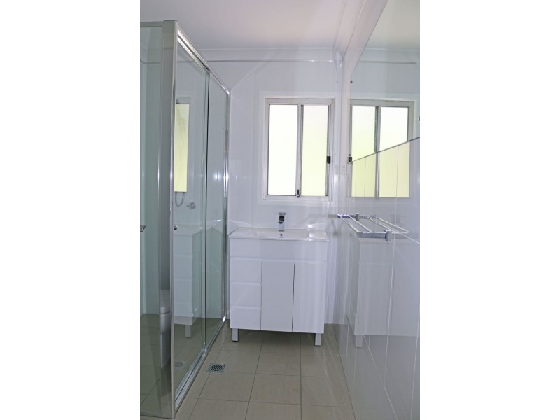 28 Donald Avenue, Kanwal NSW 2259