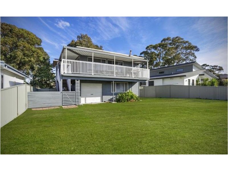 41 Eighth Avenue (DOWNSTAIRS), Toukley NSW 2263