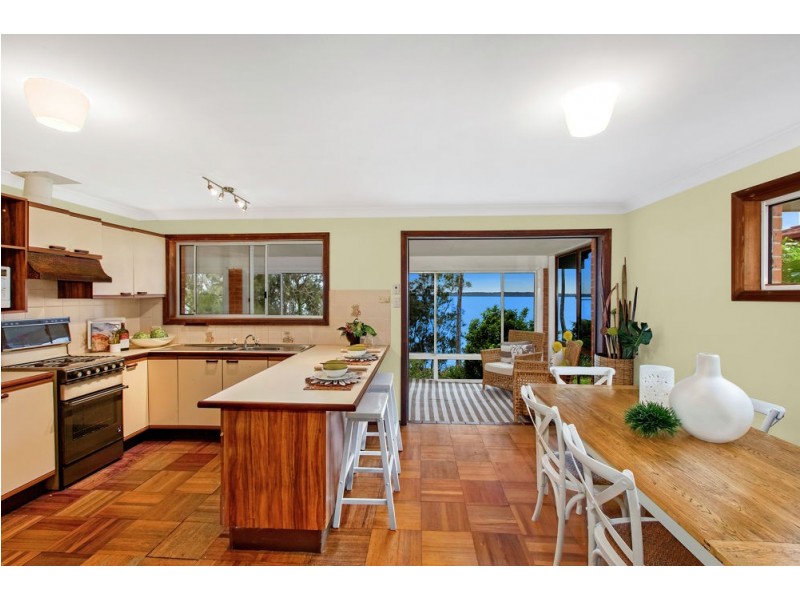 128 Tuggerawong Road, Wyongah NSW 2259