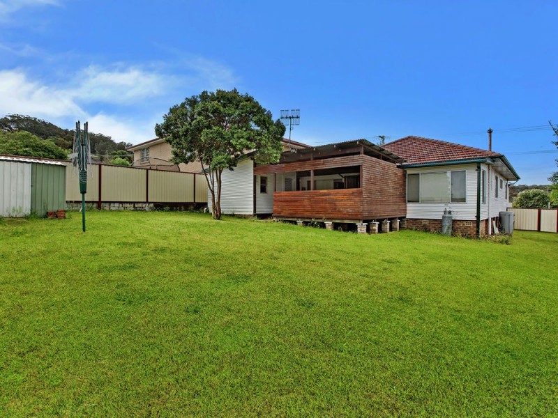5 Crystal Crescent, Wyong NSW 2259