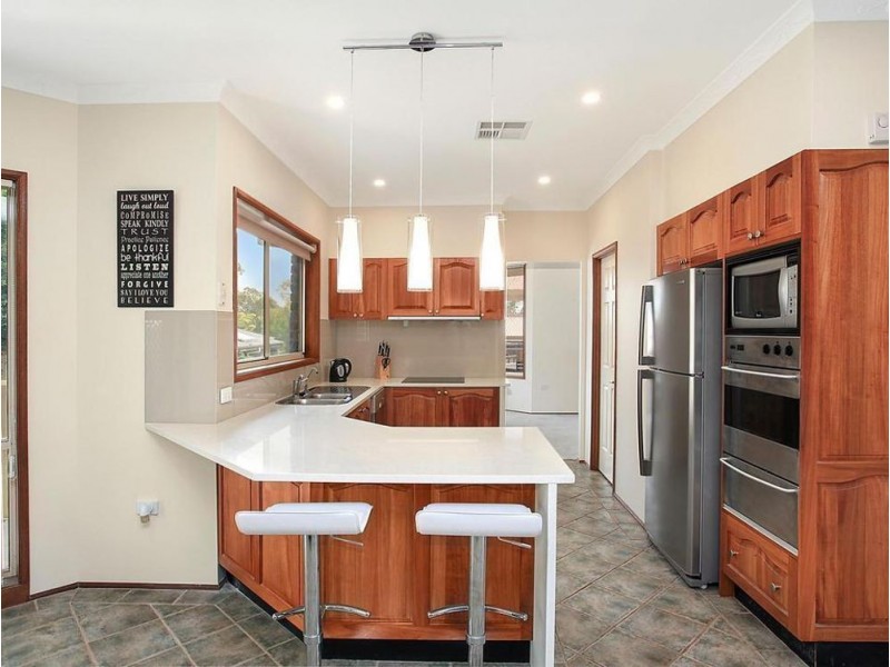 8 Boikonumba Road, Wyee NSW 2259