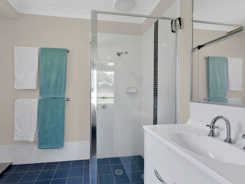 7 Railway Street, Wyee Point NSW 2259