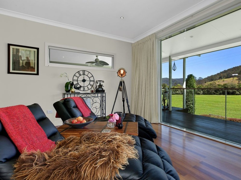 1929 Yarramalong Road, Yarramalong NSW 2259