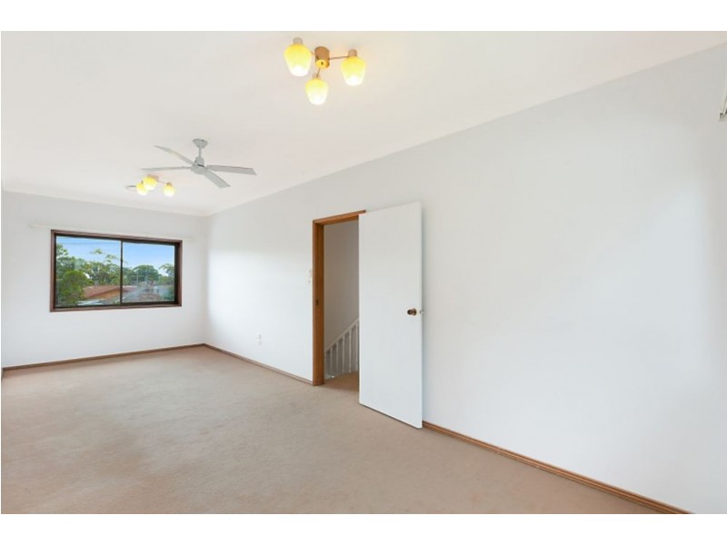 20a Robson Avenue, Gorokan NSW 2263