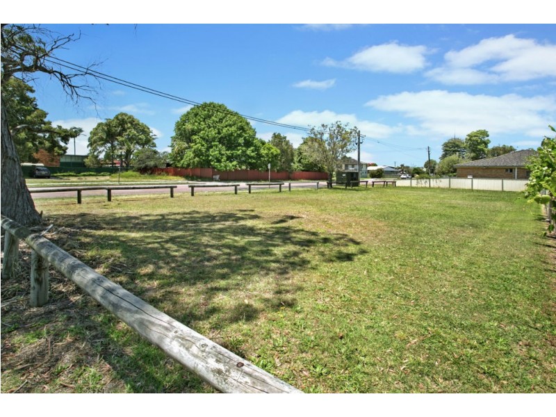 165 Main Road, Toukley NSW 2263