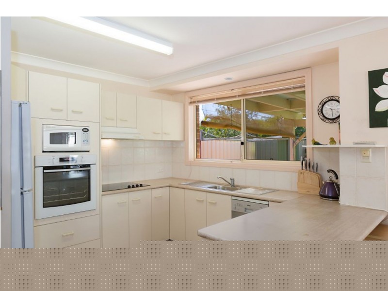 42a Walker Avenue, Kanwal NSW 2259