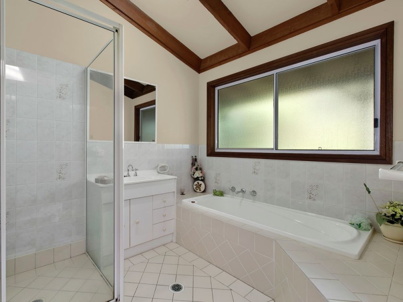 475 Dickson Road,, Jilliby NSW 2259