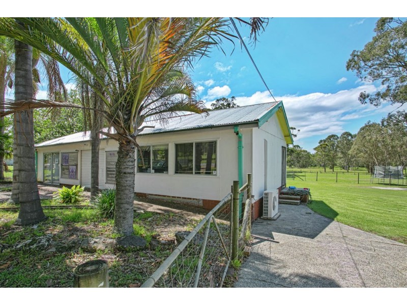 85 Wahroonga Road, Kanwal NSW 2259